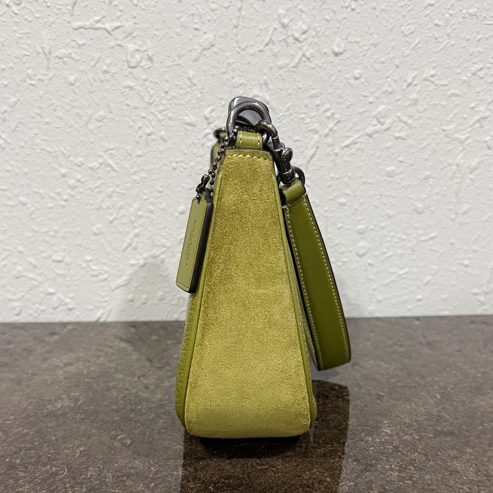 Coach Teri Olive Green Hobo Shoulder Crossbody Bag Like New CJ517 - Picture 5 of 16